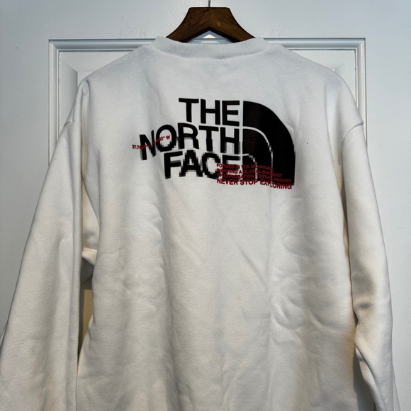 The North Face Other - White Cotton Mens North Face Crew Neck Graphic Sweatshirt, Size Large